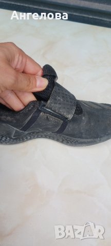 Адидас 31 1/2 номер , снимка 3 - Детски маратонки - 42204835