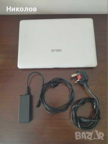 Продавам лаптоп Asus EeePC 1101HAG, снимка 2 - Лаптопи за дома - 53798689
