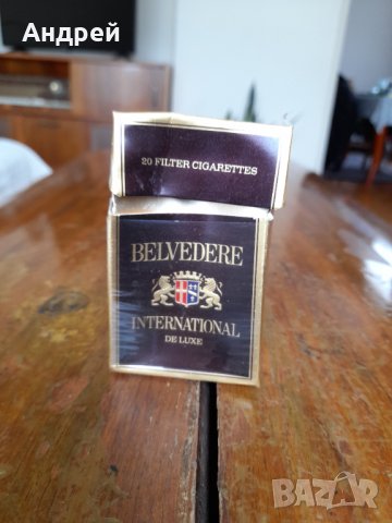 Стара кутия от цигари Belvedere
