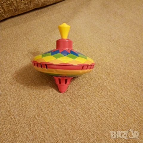 Продавам играчка пумпал