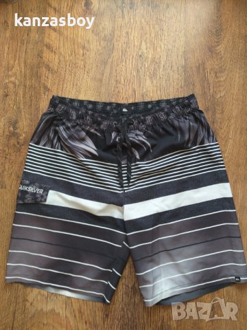 quiksilver - страхотни мъжки панталони , снимка 3 - Спортни дрехи, екипи - 41003938