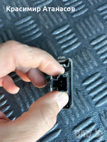 Плафон заден номер за Тойота Авенсис T27 комби.  2012-2015г, снимка 3 - Части - 50412699