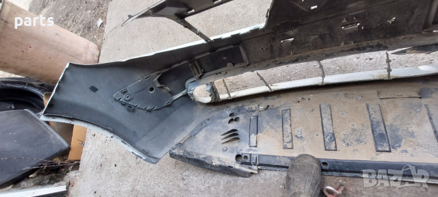 Предна Броня Рено Сценик 2 N, снимка 6 - Части - 36341206