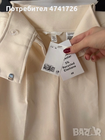 Светло бежови дамски бермуди, снимка 4 - Къси панталони и бермуди - 53524697