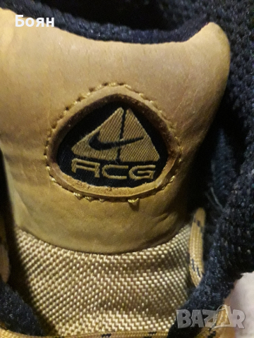 Туристически обувки NIKE ACG, снимка 2 - Дамски апрески - 44717676