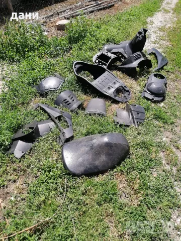 спойлери кори пластмаси и седалка за скутер , снимка 4 - Части - 50339800