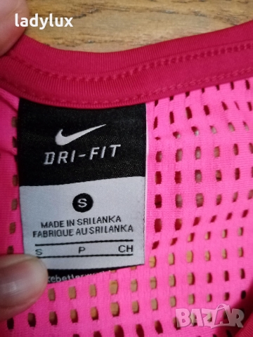 NIKE Dri-Fit, Оригинална Тениска, Размер S. Код 1622, снимка 3 - Тениски - 36080390