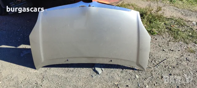 Преден капак Toyota Corolla Verso - 150лв