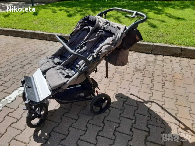 Количка за близнаци Mountain Buggy Luxury Edition +/- аксесоари, снимка 11 - Детски колички - 55932834