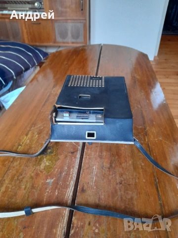 Стар касетофон Philips