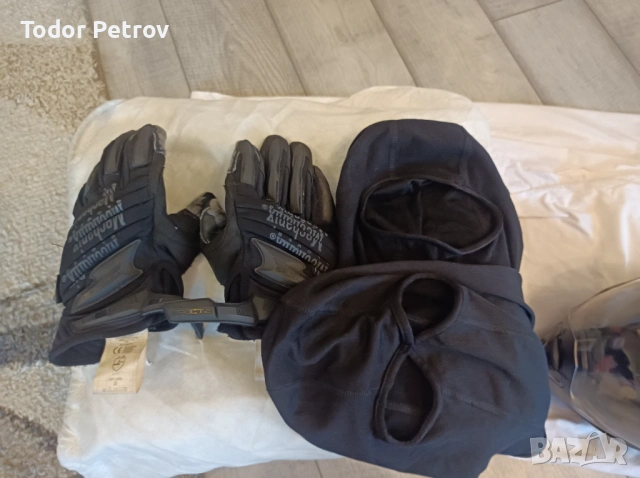 Мото каска Caberg Stunt., снимка 2 - Аксесоари и консумативи - 53859460