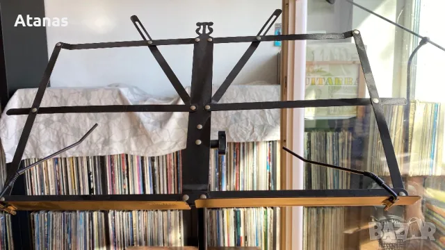 Лот стойка за ноти и поставка за крак