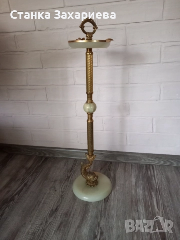 Настолен пепелник 