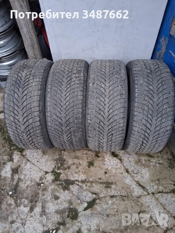 235 45 18 NOKIAN 4броя зимни дот 2020г 