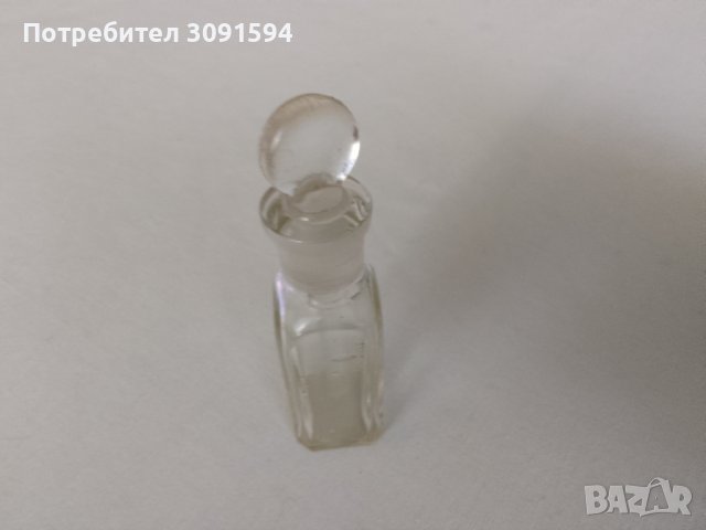 Винтидж прозрачна стъклена бутилка  ,шишенце за парфюм със стъклена запушалка, снимка 5 - Антикварни и старинни предмети - 41376033