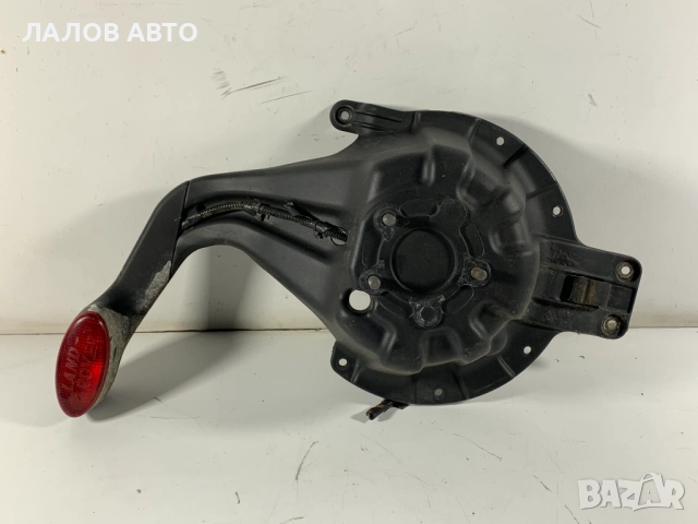 Стойка резервна гума Ленд Ровър Фрилендър 1 Stoika rezervna guma Land Rover Freelander I 