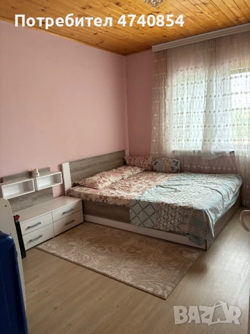 Двуетажна тухлена къща с таванска стая, двор и гараж в гр. Омуртаг, снимка 14 - Къщи - 53512135