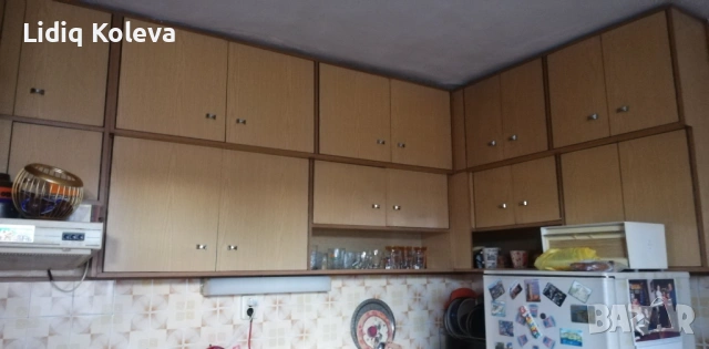 Секция от шкафове за стена словенски дъб, снимка 4 - Шкафове - 53091895