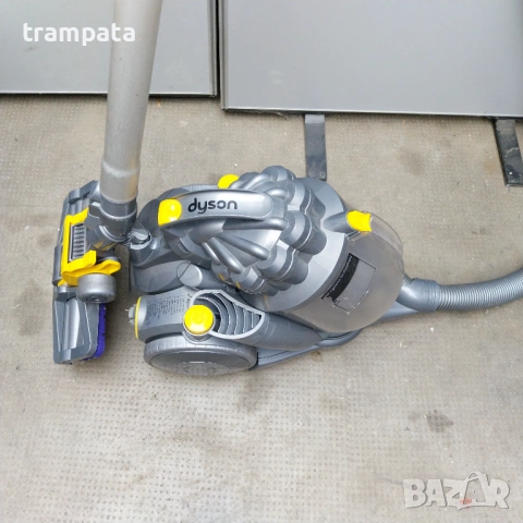 НАЙ ДОБРАТА ОФЕРТА Прахосмукачка Dyson DC08, снимка 3 - Прахосмукачки - 53666863