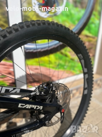 YT Capra CF Pro, снимка 7 - Велосипеди - 51848905