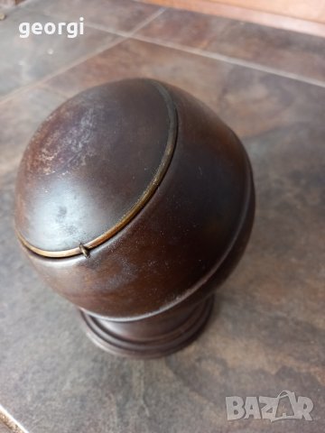 стар ламаринен пепелник антика   16/3, снимка 5 - Колекции - 41911438