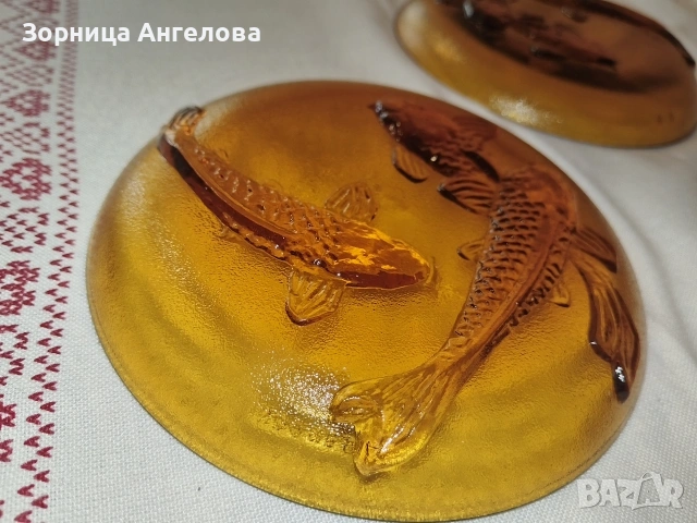 KIG Indonesia Винтидж декоративни чинийкиVintage KIG Indonesia (Koi Fish Amber Glass Plate) Д 15 см