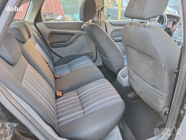 ФОРД ФОКУС 1.6HDI 90 кс Клима, снимка 12 - Автомобили и джипове - 52695380