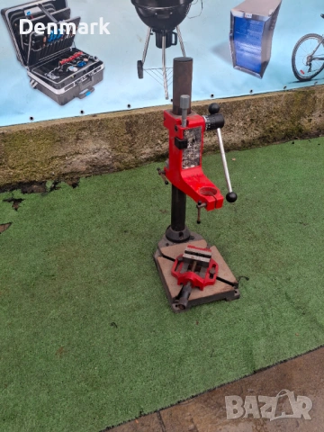 Стойка за бормашина с менгеме