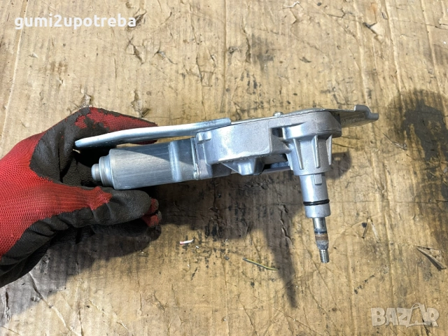 Моторче Задна Чистачка SUZUKI SX4 S-Cross 1.4 DITC HYBRID ALLGRIP 6AT, снимка 4 - Части - 51684132