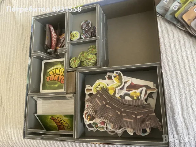 Настолна игра King of Tokyo + 6 разширения + folded space organizer - Като нова!, снимка 4 - Настолни игри - 56064043
