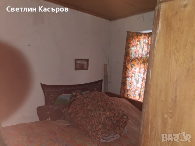 Продавам уютна селска къща в с.Стрелец обл. В.Търново , снимка 16 - Къщи - 50505398