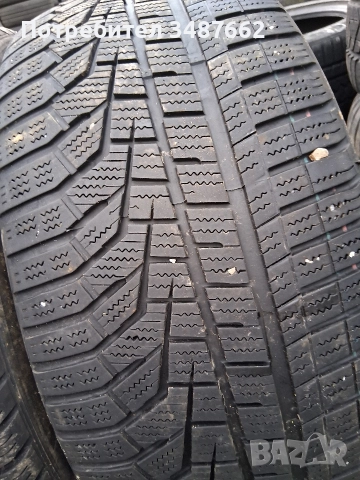 225 45 18 HANKOOK 2бр зимни дот 2024г , снимка 3 - Гуми и джанти - 52653051