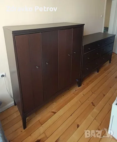 Шкаф със сгъваеми врати IKEA Idanäs 121x135 и скрин с 6 шкафчета 162х95