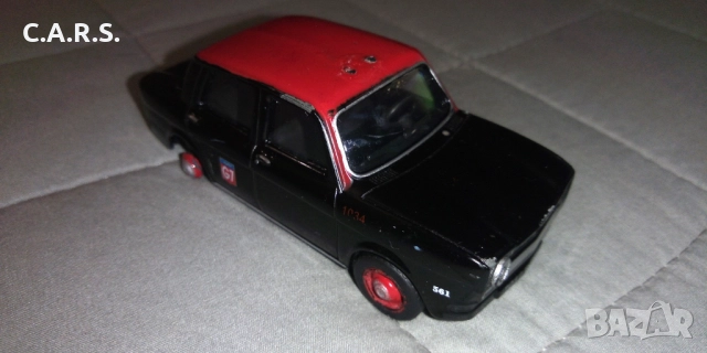 Метални колички AmerCOM 1:43, снимка 9 - Колекции - 49465254