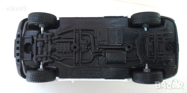 Hongwell Mercedes M-Class ML 320 UK POLICE - Мащаб 1:43, снимка 7 - Колекции - 53392648