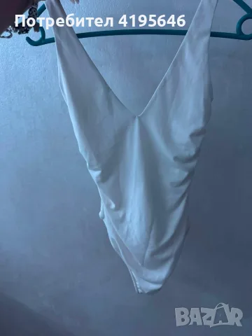 Боди на Bershka 