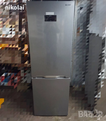 Хладилник с фризер Sharp no frost 