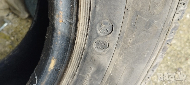 255 40 20 4броя и 235 65 16 C за Спринтер Крафтер 9мм грайфер  , снимка 14 - Гуми и джанти - 51594360