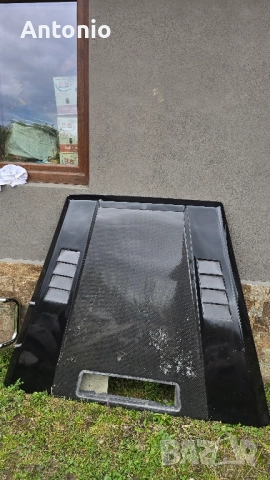 Карбонов капак за Mercedes G-class w463, снимка 3 - Части - 52133646