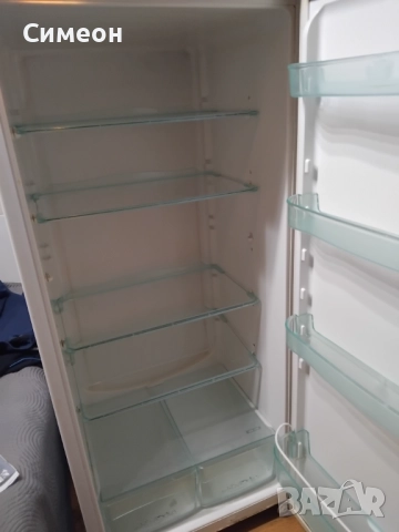 Хладилник SNAIGE, снимка 4 - Хладилници - 52833049