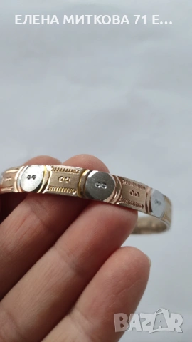 Красива гравирана гривна от метал в три цвята, снимка 3 - Гривни - 53841003