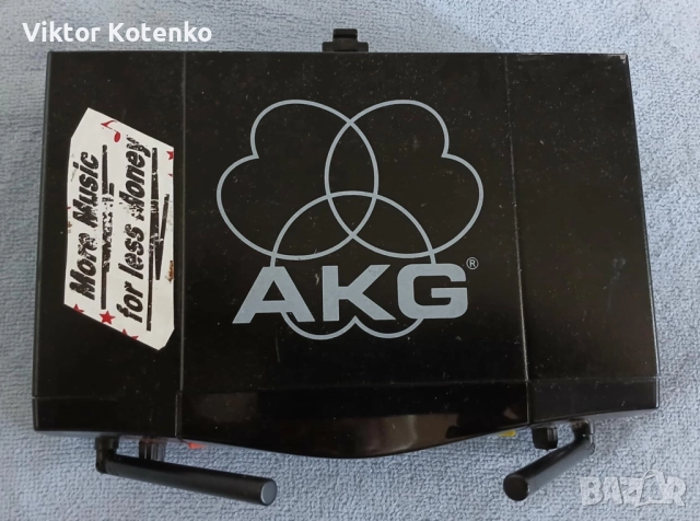 AKG Безжичен аудио приемник с два предавателя