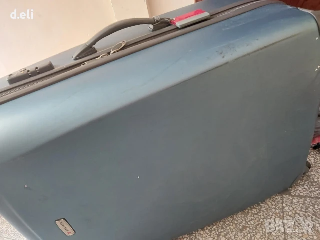 Два куфара RONCATO Italy Голям качествен куфар 70/30/50 см. , снимка 17 - Куфари - 47498150