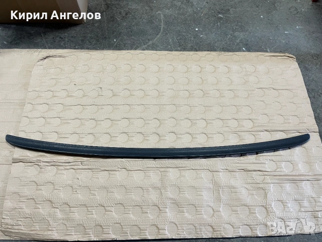 Лип за багажника на BMW E39 Седан, снимка 2 - Части - 53623410