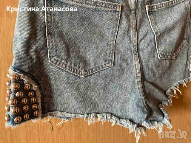 👖✨ Дамски дънкови къси панталонки с капси, снимка 8 - Къси панталони и бермуди - 53669737
