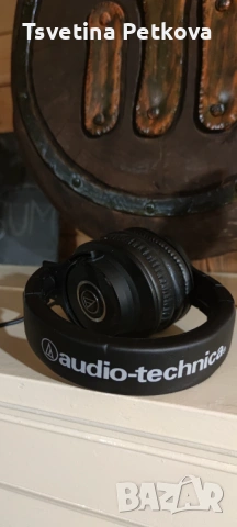 Студийни слушалки Audio-Technica ATH-M40x (Чисто нови), снимка 2 - Слушалки и портативни колонки - 53732760
