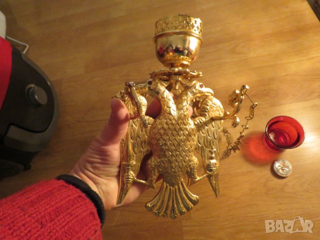 Старинно бронзово руско православно висящо кандило с двуглав орел  и позлата с меч и държава в нокти, снимка 4 - Антикварни и старинни предмети - 35774337