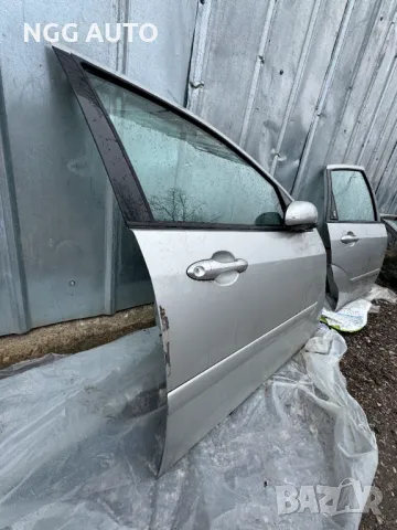 Предна Дясна Врата (Пасажерска) за Форд Фокус 1, Ford Focus 1, снимка 2 - Части - 48302655