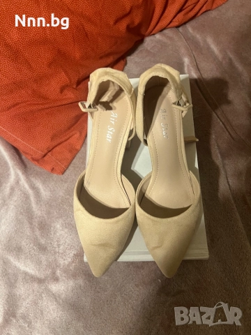 красиви обувки