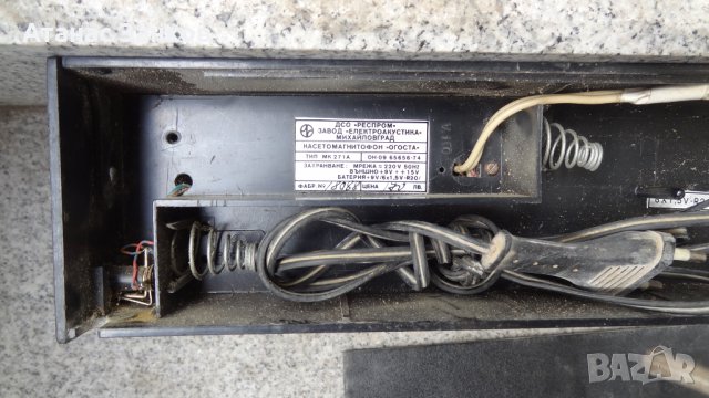 Касетофон български ОГОСТА мк 271 1974 година, снимка 2 - Радиокасетофони, транзистори - 40734418